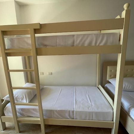 Low Cost Banesa Kosovare Shengjin Ngoại thất bức ảnh
