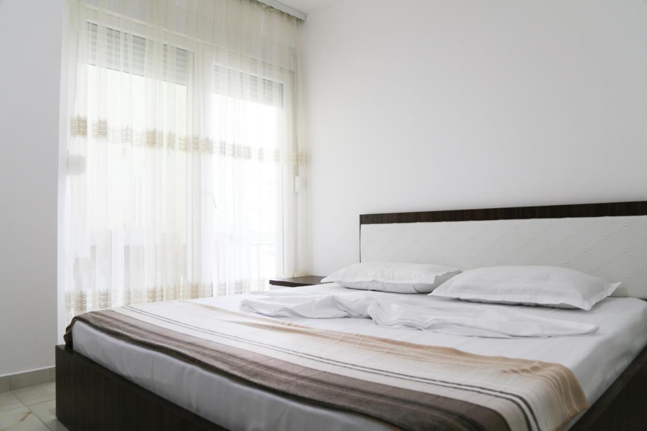 Low Cost Banesa Kosovare Shengjin Ngoại thất bức ảnh