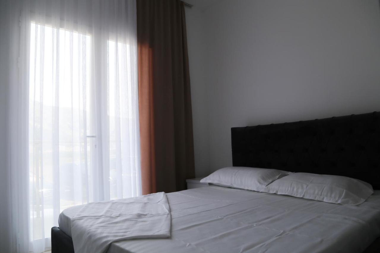 Low Cost Banesa Kosovare Shengjin Ngoại thất bức ảnh