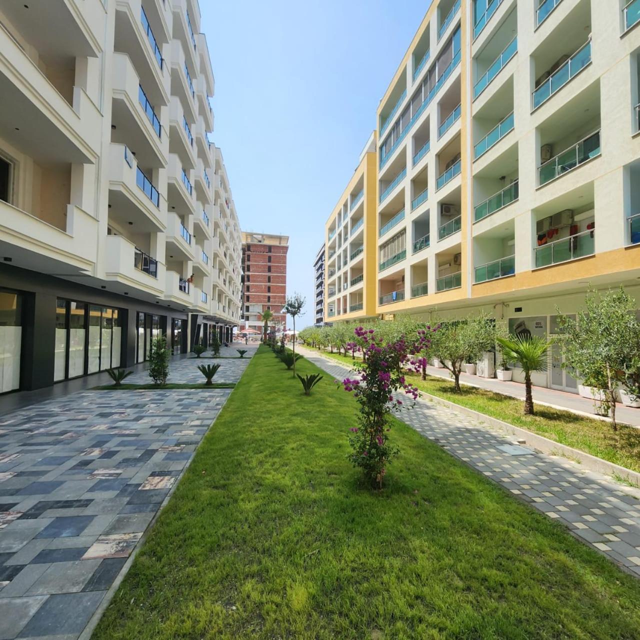 Low Cost Banesa Kosovare Shengjin Ngoại thất bức ảnh
